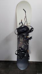 Snowboard + binding, Sport en Fitness, Snowboarden, Ophalen of Verzenden, Board, Zo goed als nieuw