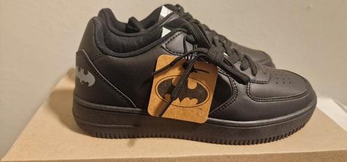 YOURTURN x BATMAN sneakers unisex | maat 37 | nieuw, Kleding | Dames, Schoenen, Nieuw, Sneakers, Zwart, Ophalen of Verzenden