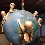 Alien werelbol, Verzamelen, Beelden en Beeldjes, Ophalen, Gebruikt, Fantasy