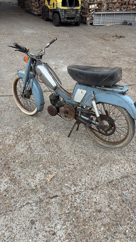 Motobecan, Fietsen en Brommers, Brommers | Oldtimers, Ophalen