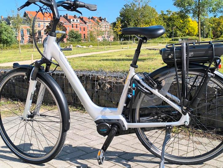 Giant Elektrischefiets YAMAHA middelmotor uitstekendeconditi, Fietsen en Brommers, Elektrische fietsen, Zo goed als nieuw, Giant
