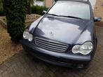 Te koop mercedes c klasse w203 200cdi 2005 export, Autos, Mercedes-Benz, Cuir, Achat, Boîte manuelle, Autres couleurs