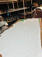 Witte kleur halve huid dikte 1.3 mm A-115, Hobby en Vrije tijd, Ophalen of Verzenden