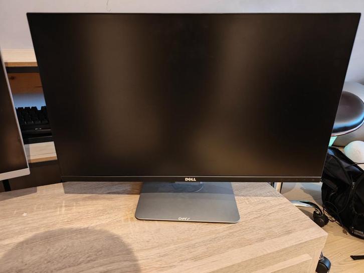Dell Ultrasharp U2715H, Computers en Software, Monitoren, Gebruikt, 60 Hz of minder, DisplayPort, HDMI, Hoofdtelefoonaansluiting