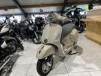 Vespa GTS 310 Classica, Motoren, Motoren | Overige merken, Scooter, Bedrijf, 310 cc, 12 t/m 35 kW