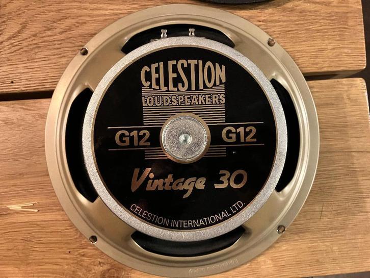 Celestion V30 8ohm 50W, Musique & Instruments, Amplis | Basse & Guitare, Comme neuf, Guitare, 50 à 100 watts, Enlèvement ou Envoi