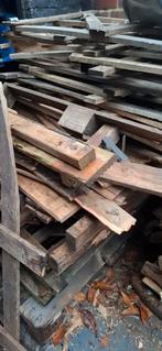 Bois a donner . Charleroi, Jardin & Terrasse, Bois de chauffage, Enlèvement