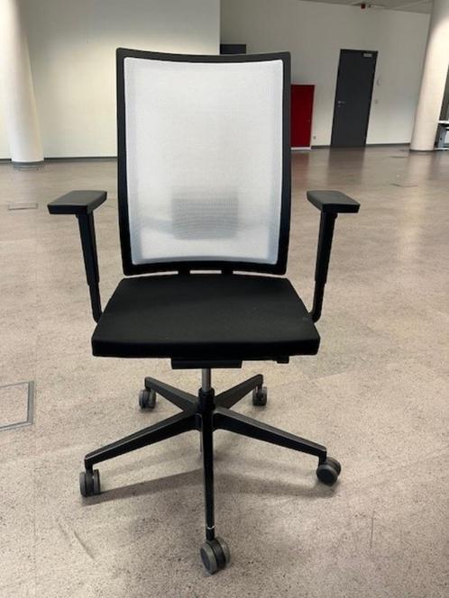 Professionele bureaustoel op wielen, Huis en Inrichting, Bureaustoelen, Zo goed als nieuw, Bureaustoel, Ergonomisch, Ophalen