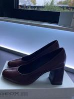 Escarpins en cuir bordeaux Geox, Vêtements | Femmes, Chaussures, Enlèvement ou Envoi, Comme neuf, Escarpins