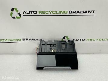 Opbergvak middenconsole zwart Volkswagen Passat 3G2863284 beschikbaar voor biedingen