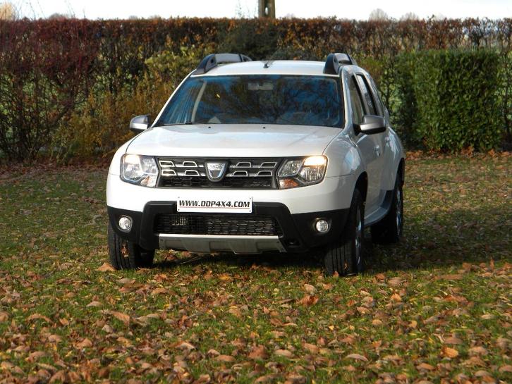 Dacia Duster 90 Tce 5370 km!!! 125,00€, Auto's, Dacia, Bedrijf, Duster, ABS, Achteruitrijcamera, Airbags, Airconditioning, Boordcomputer