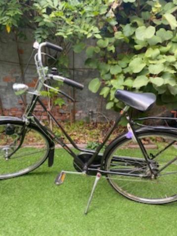 damesfiets retro Gazelle beschikbaar voor biedingen