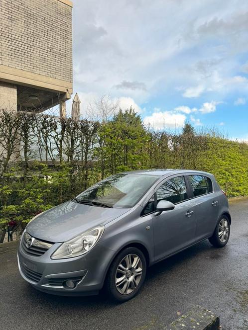 Opel Corsa 1.2 benzine met 135.000KM met 1J GARANTIE, Auto's, Opel, Bedrijf, Te koop, Airbags, Airconditioning, Alarm, Centrale vergrendeling