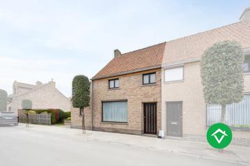 Woning met 4 slaapkamers en dubbele garage in rustige straat beschikbaar voor biedingen