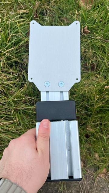 Joystick desk mount for VKB beschikbaar voor biedingen
