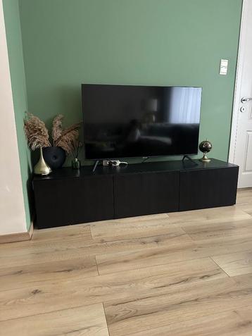 Tv meubel Besta zwart met deuren beschikbaar voor biedingen