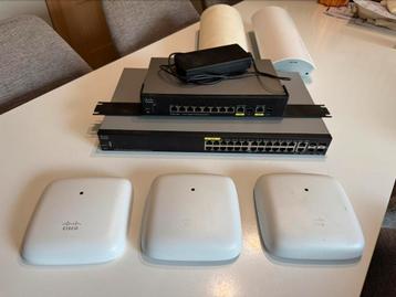 Cisco en Mikrotik netwerkswitches, AP’s en bridge beschikbaar voor biedingen