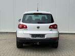 ✅ Vw Tiguan 2.0 TDI BlueMotion GARANTIE Navi RNS Leder Trekh, Voorwielaandrijving, Euro 5, 4 cilinders, Navigatiesysteem