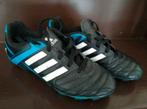 Voetbalschoenen adidas, maat 31 & 32, Enlèvement, Utilisé