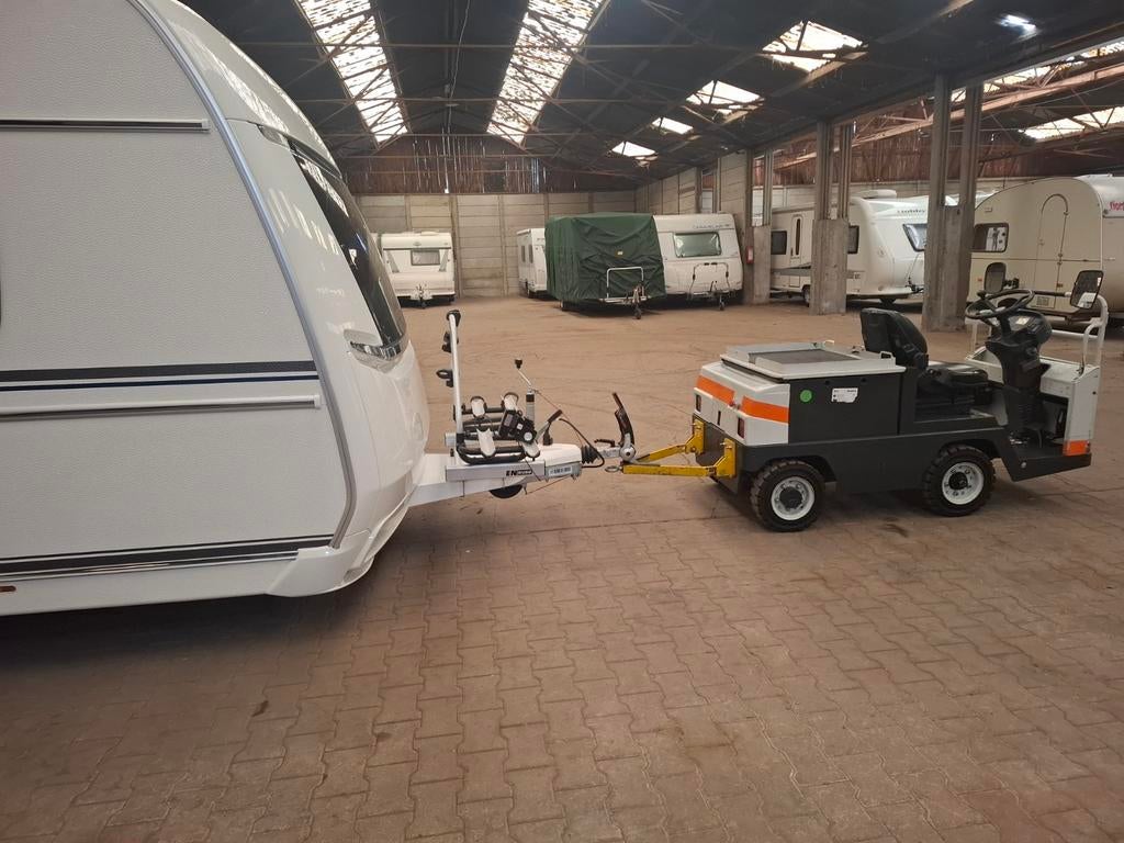 Simai elektrotrekker 7 ton, Ophalen