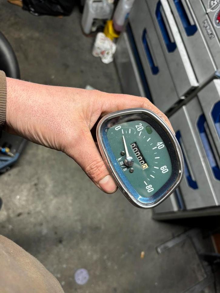 Honda dax km teller binnenwerk gereviseert, Motoren, Tuning en Styling, Ophalen