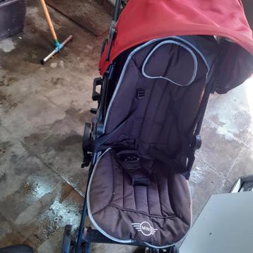 Baby spullen in goede staat (buggy, autostoelen, ...)