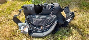 Nieuw honden (reis)harnas/ rugzak maat L beschikbaar voor biedingen