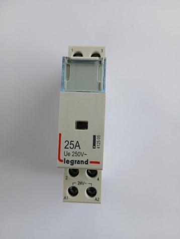 contactor/teleruptor beschikbaar voor biedingen