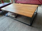 Salontafel in eik met smeedijzeren onderstel, Huis en Inrichting, Ophalen, 100 tot 150 cm, 50 tot 100 cm, Zo goed als nieuw