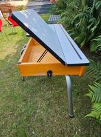 Vintage schoolbank, Ophalen