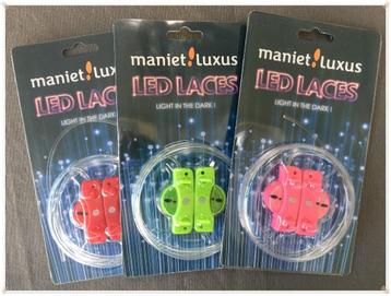 MANIET LUXUS – LACETS LUMINEUX – 3 PAIRES NEUVES, Neuf, Garçon ou Fille, Enlèvement ou Envoi, Maniet Luxus