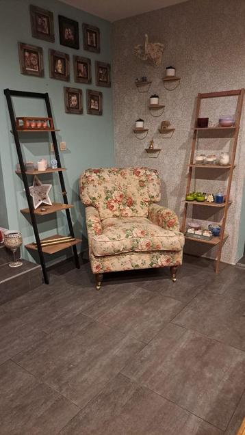 Fauteuil beschikbaar voor biedingen