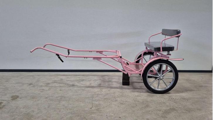 Nieuwe Sulky Cavalettie Roze. AANBIEDING 495,-, Dieren en Toebehoren, Rijtuigen en Koetsen, Nieuw, Sulky, Pony