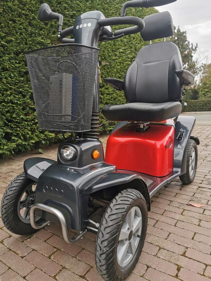 Scootmobiel Life&Mobility Mezzo 4 invalide scooter0488826971, Diversen, Rolstoelen, Zo goed als nieuw, Elektrische rolstoel, Inklapbaar