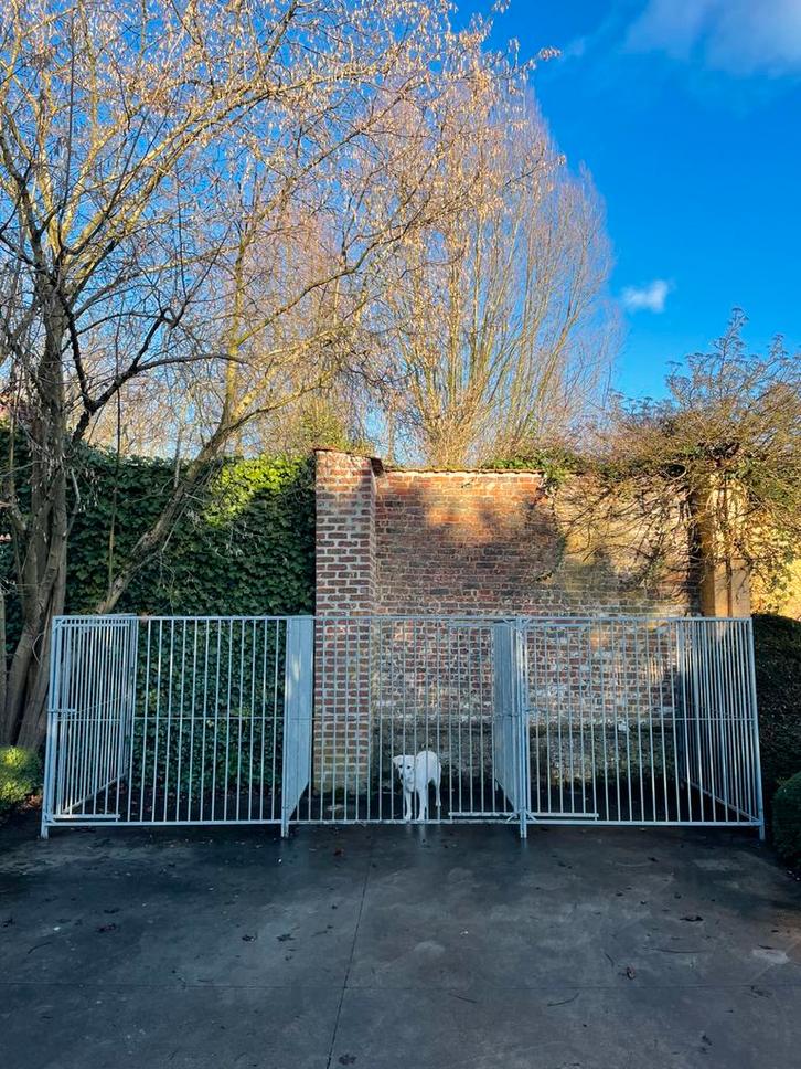 Niche à chien galvanisée 7 panneaux, Animaux & Accessoires, Maisons pour chiens, Comme neuf, Chenil chien, 100 cm ou plus, 110 cm ou plus