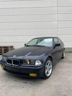 BMW e36 316i coupe in zeer mooi staat, Auto's, Euro 2, Achterwielaandrijving, Zwart, 4 cilinders