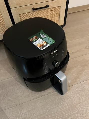 Airfryer Phillips XXL met origineel doos en extra bak beschikbaar voor biedingen