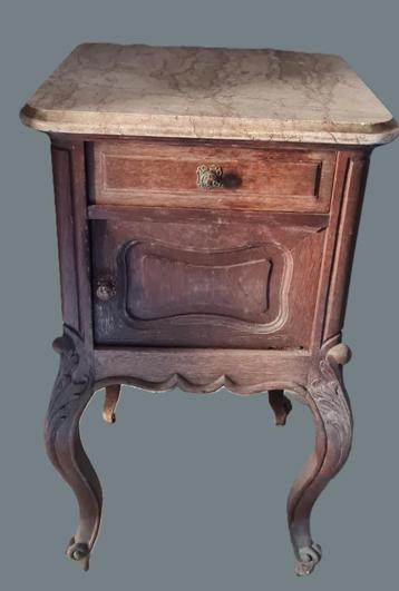 Antiek Louis XV style nachtkastje marmeren blad beschikbaar voor biedingen