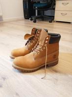 Timberland Classic 6" Premium Boot (8 1/2W), Vêtements | Hommes, Chaussures, Comme neuf, Brun, Bottes, Enlèvement ou Envoi