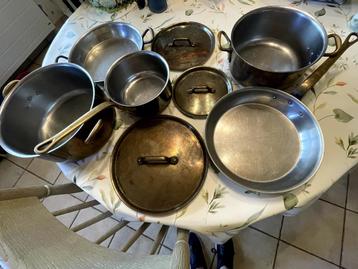 vintage koperen kookpotten set eenhoorn/icorne beschikbaar voor biedingen