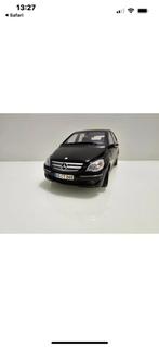 Kyosho 1:18 Mercedes Benz b type w245 zwart gezocht, Hobby & Loisirs créatifs, Voitures miniatures | 1:18, Comme neuf, Voiture