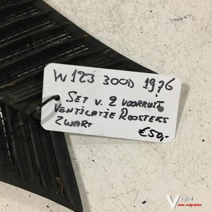 Mercedes W123 3.0 diesel 1976  Paravan set van 2, Auto-onderdelen, Carrosserie, Gebruikt, Ophalen of Verzenden