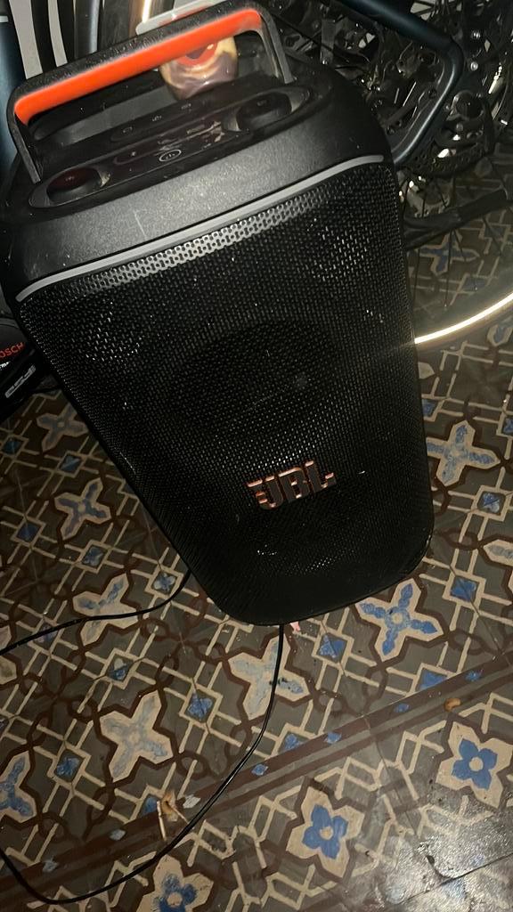 JBL box 120, Musique & Instruments, Accordéons, Utilisé, Accordéon à boutons, 120 basses, Autres marques, Avec bretelles, Enlèvement