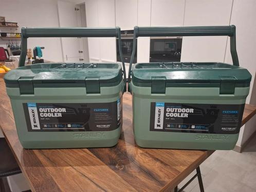 Stanley Outdoor Cooler, Doe-het-zelf en Bouw, Gereedschapskisten, Nieuw, Ophalen