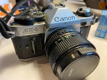 Canon AE-1 Reflex années 80 vintage argentique