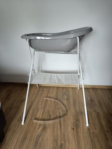 Babybadje dreambee met staander en afvoerslang, Enlèvement, Comme neuf, Baignoire, Autres marques