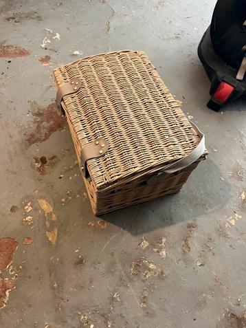 Panier de pic nic beschikbaar voor biedingen
