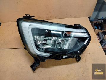Renault Master IV rechterlamp Ideaal beschikbaar voor biedingen