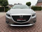 Mazda 3 1.5i Skydrive *12 mois de garantie* (bj 2015), Euro 5, Stof, Gebruikt, Zwart