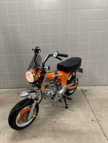 Zhenhua dax 125cc, Vélos & Vélomoteurs, Enlèvement, Comme neuf